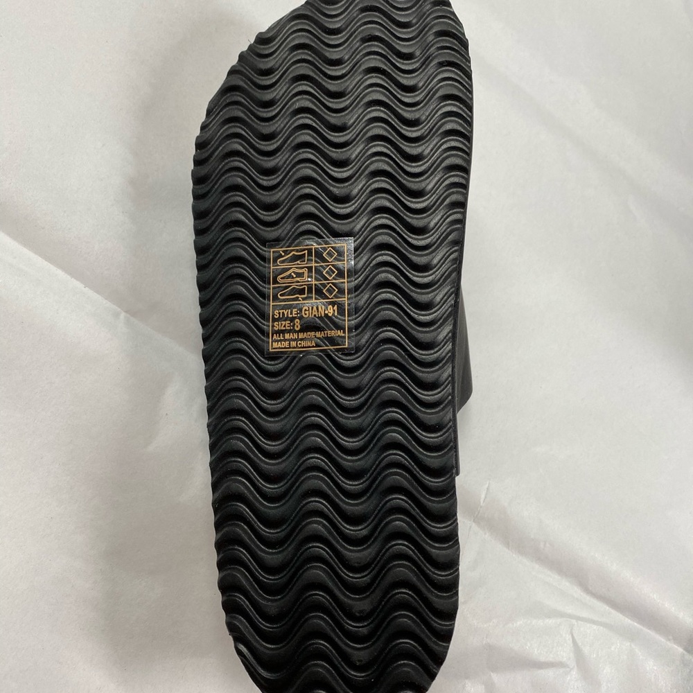 ✨ONE DAY SALE✨DOUBLE BUCKLE BLACK SANDALS - Picture 3 of 3